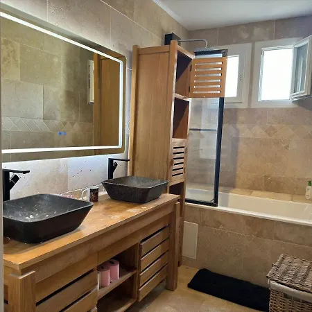 Ferienhaus 4 Clim Piscine Parking 15 Min
